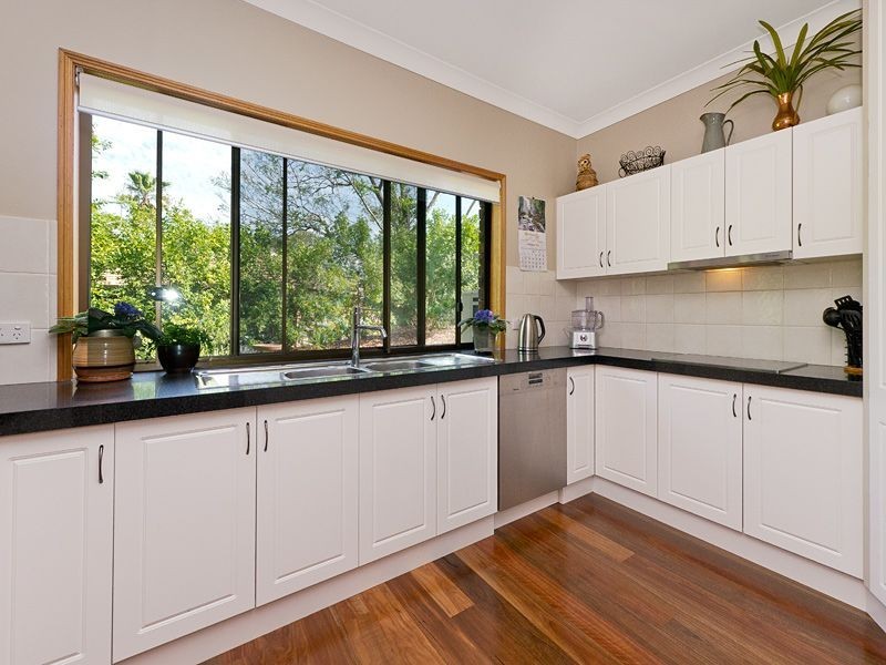 63 Sugarwood Street, Bellbowrie QLD 4070