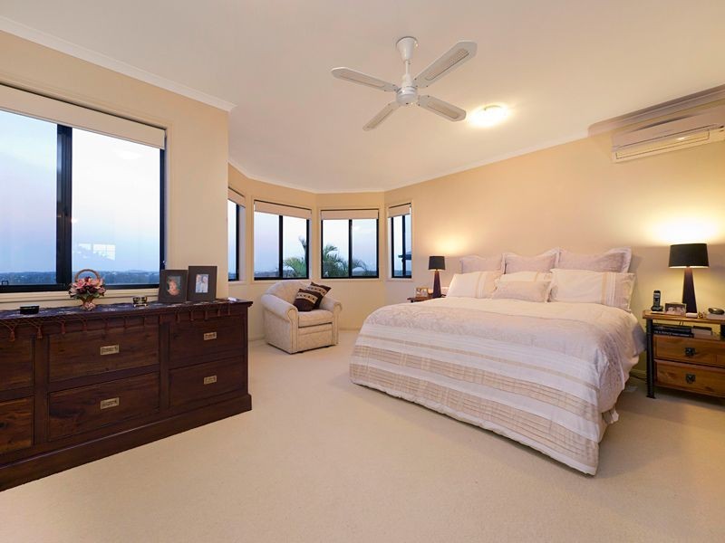 53 Crestwood Place, Moggill QLD 4070