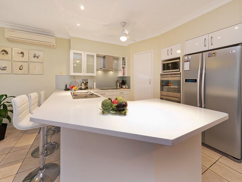 53 Crestwood Place, Moggill QLD 4070