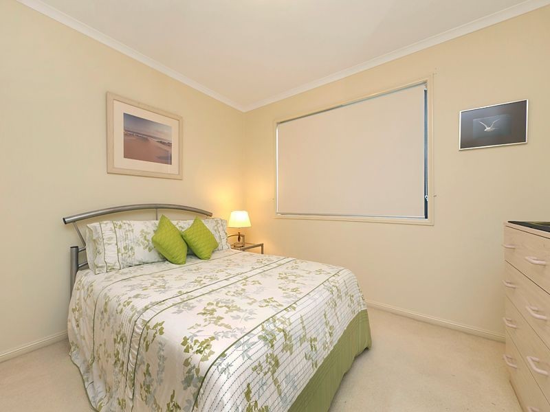 53 Crestwood Place, Moggill QLD 4070