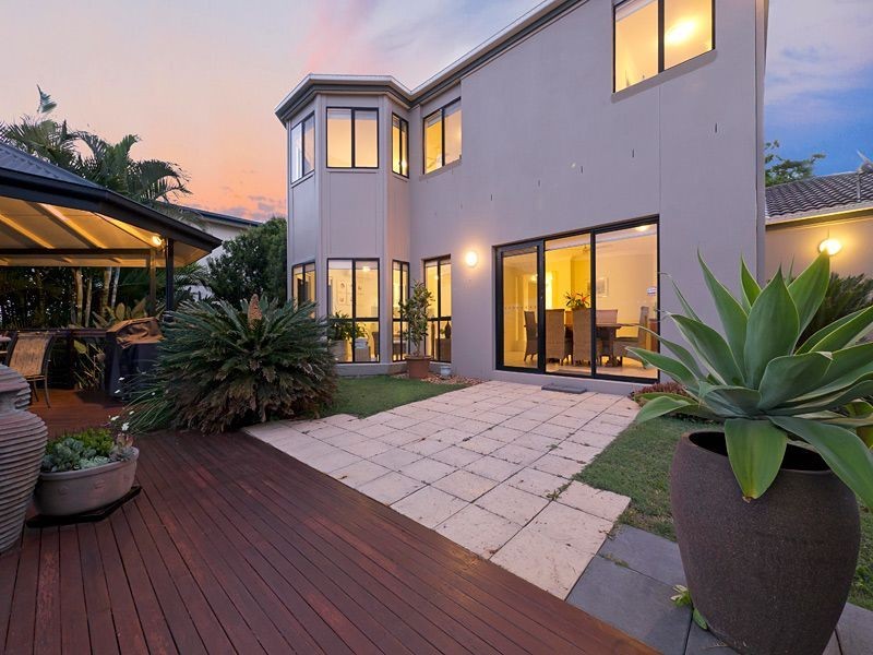 53 Crestwood Place, Moggill QLD 4070