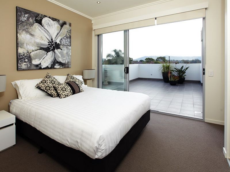 10/74 Dengate Lane, St Lucia QLD 4067