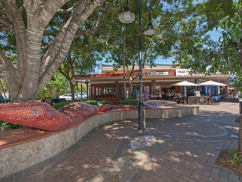 17 Crowther Street, West End QLD 4101