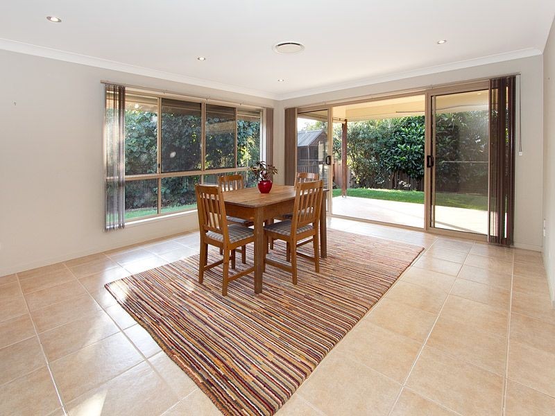 11 Zoe Place, Moggill QLD 4070