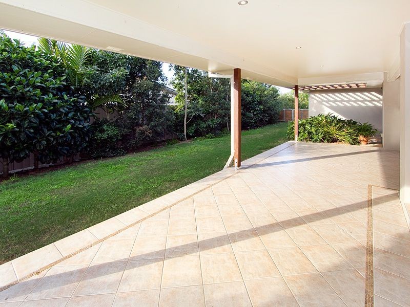 11 Zoe Place, Moggill QLD 4070