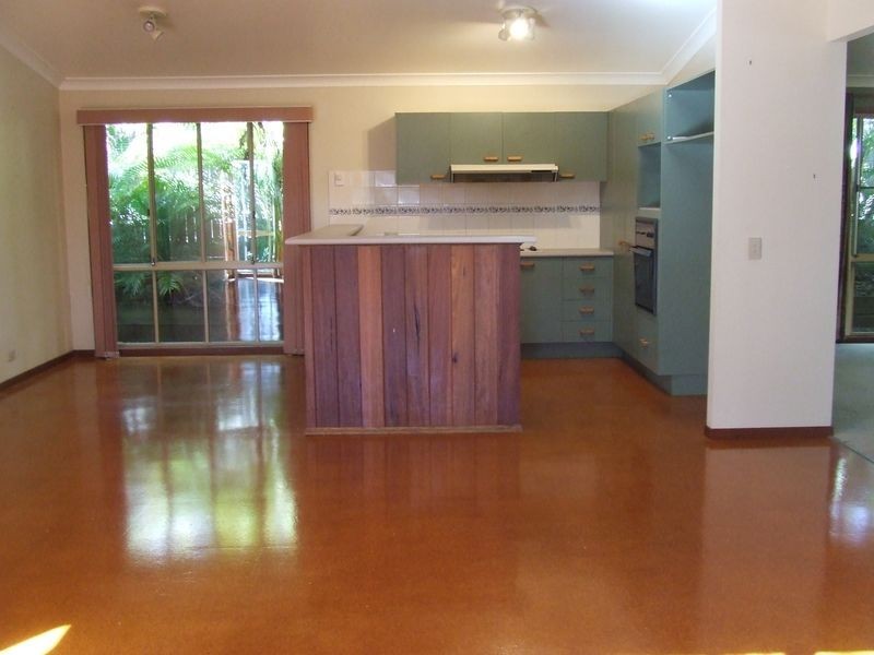 62 McPherson Road, Sinnamon Park QLD 4073