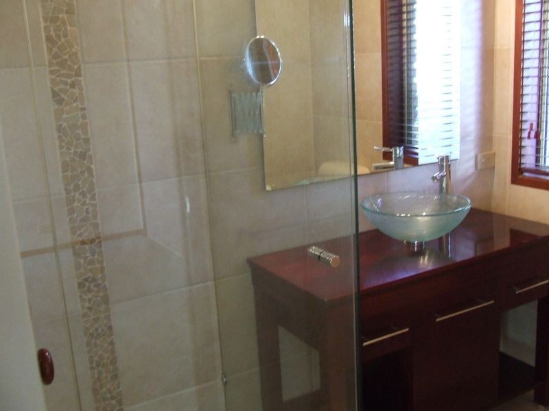 62 McPherson Road, Sinnamon Park QLD 4073