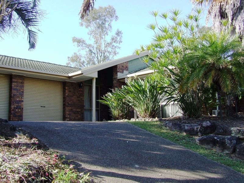 62 McPherson Road, Sinnamon Park QLD 4073