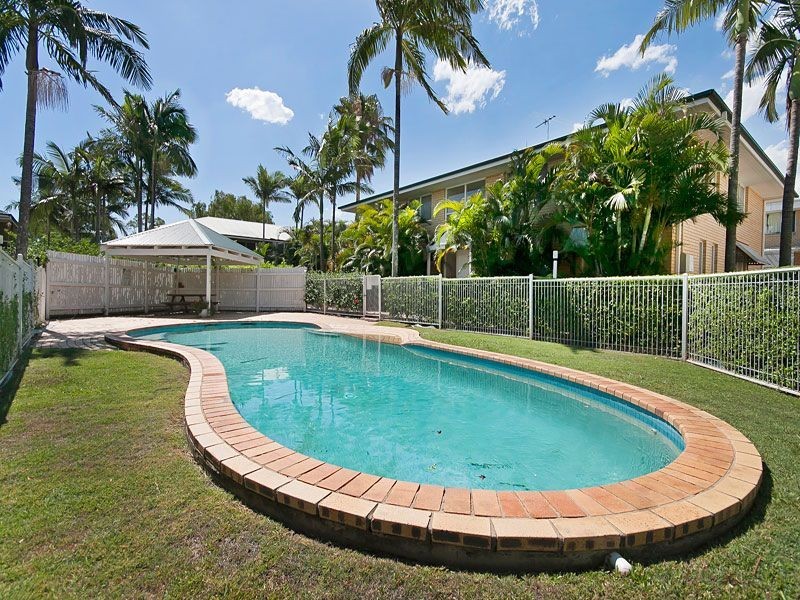 23/22-26 Warren Street, St Lucia QLD 4067