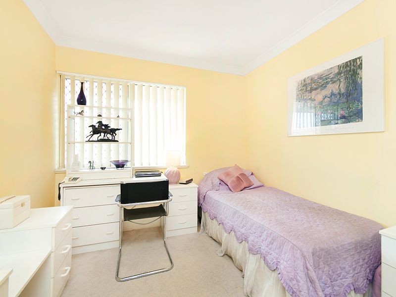 23/22-26 Warren Street, St Lucia QLD 4067