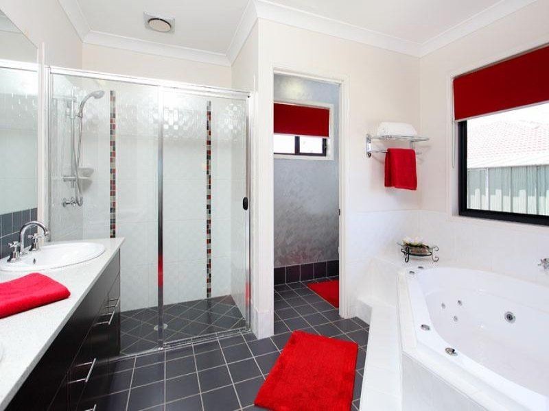 33 Witty Road, Moggill QLD 4070