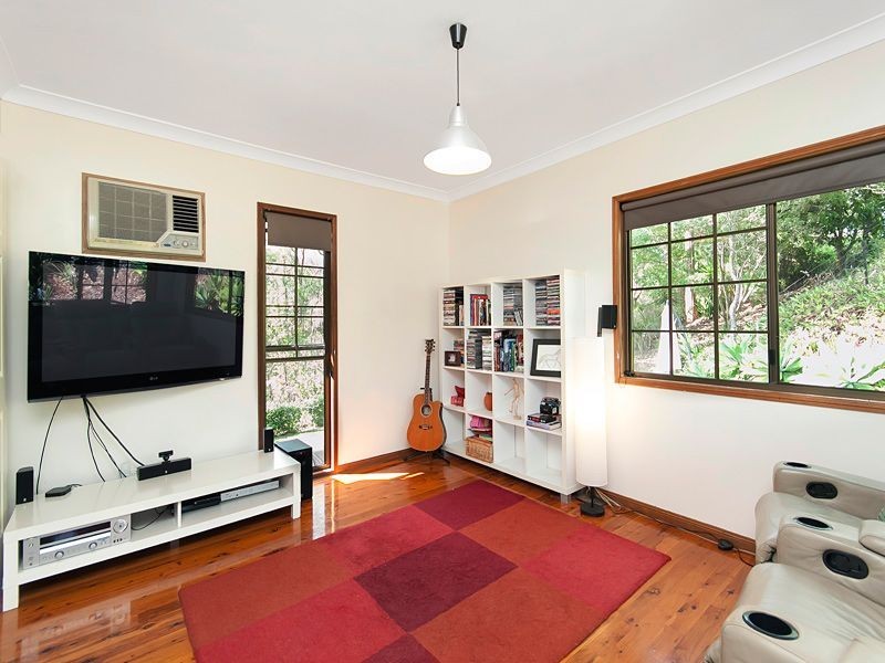 1 Quahlee Grove, Karana Downs QLD 4306