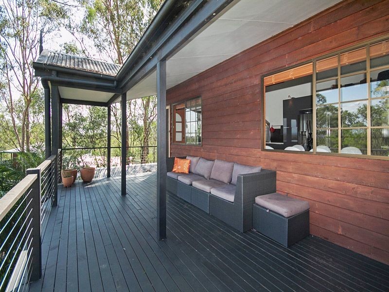 1 Quahlee Grove, Karana Downs QLD 4306