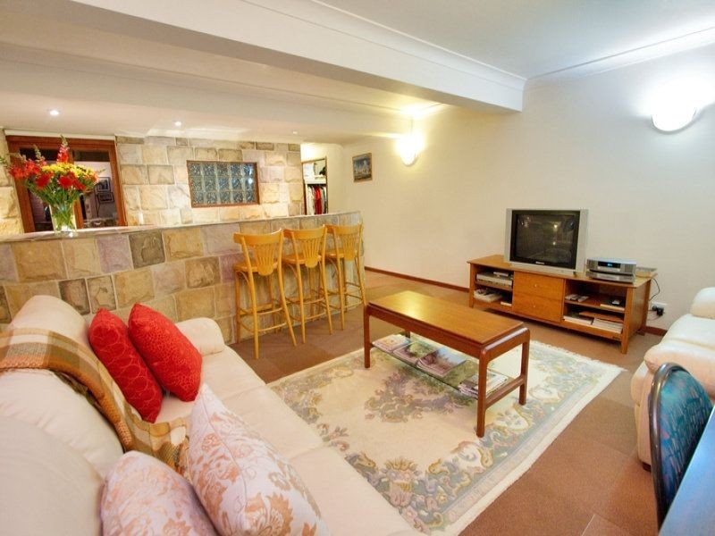 314 Stanley Terrace, Taringa QLD 4068