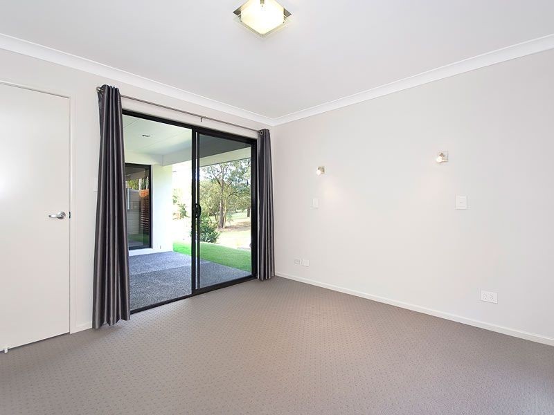 104 Fiddlewood Crescent, Bellbowrie QLD 4070