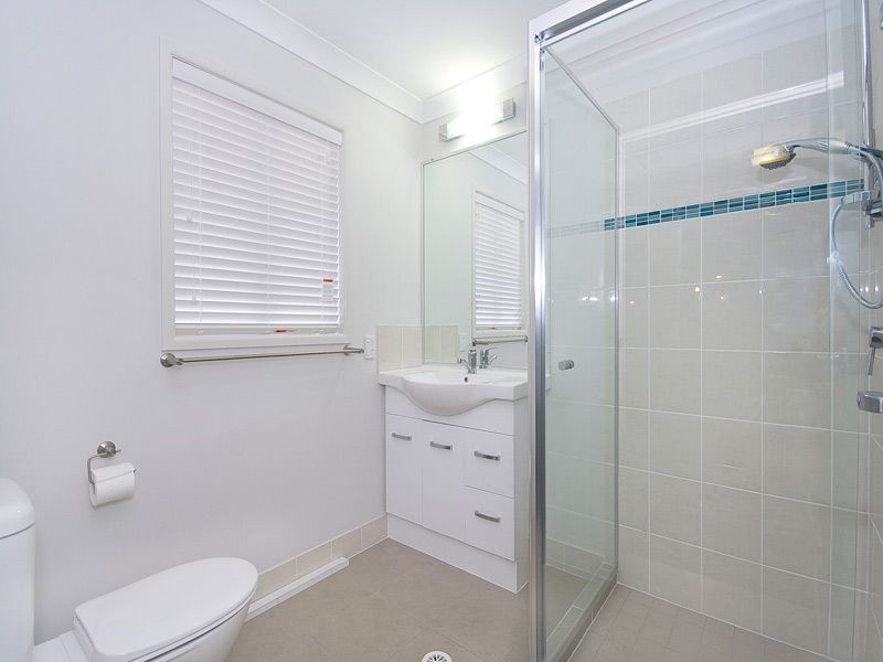 104 Fiddlewood Crescent, Bellbowrie QLD 4070