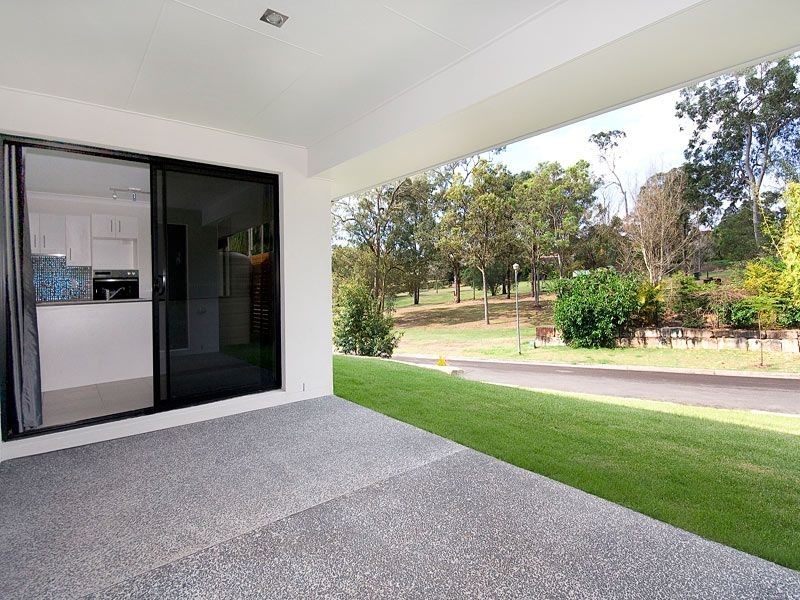 104 Fiddlewood Crescent, Bellbowrie QLD 4070