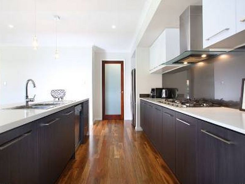 21 Hendos Place, Moggill QLD 4070