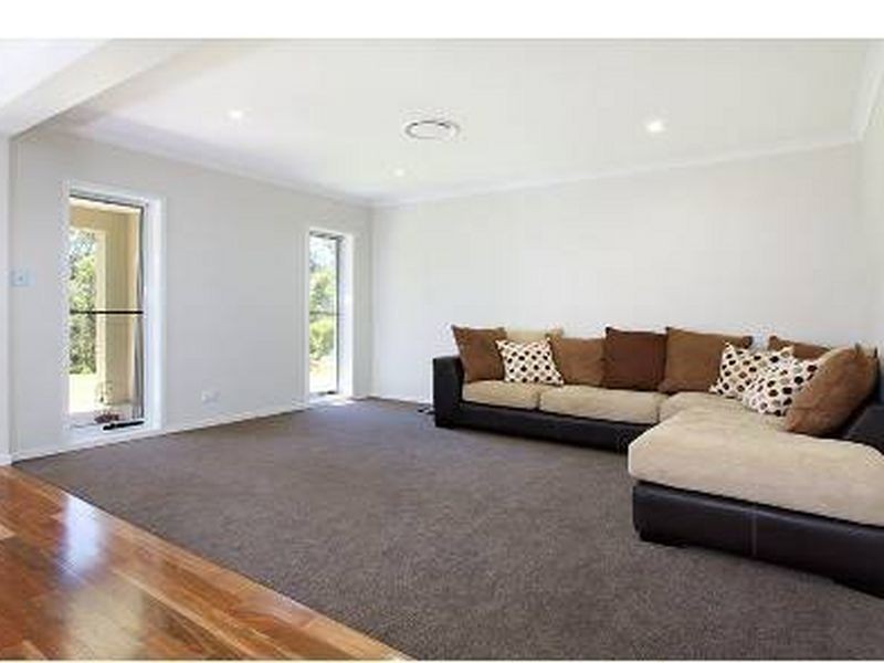 21 Hendos Place, Moggill QLD 4070