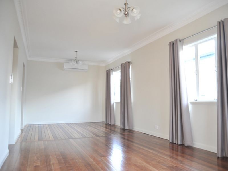 45 Witton Road, Indooroopilly QLD 4068