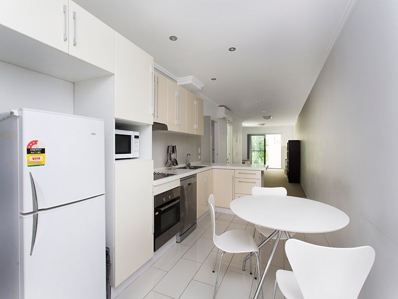 3/51 Lambert Road, Indooroopilly QLD 4068