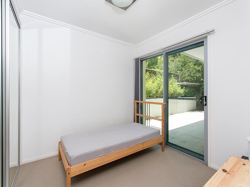 3/51 Lambert Road, Indooroopilly QLD 4068