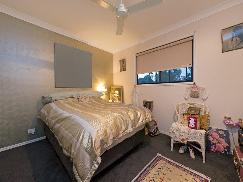 62 Gibson Crescent, Bellbowrie QLD 4070