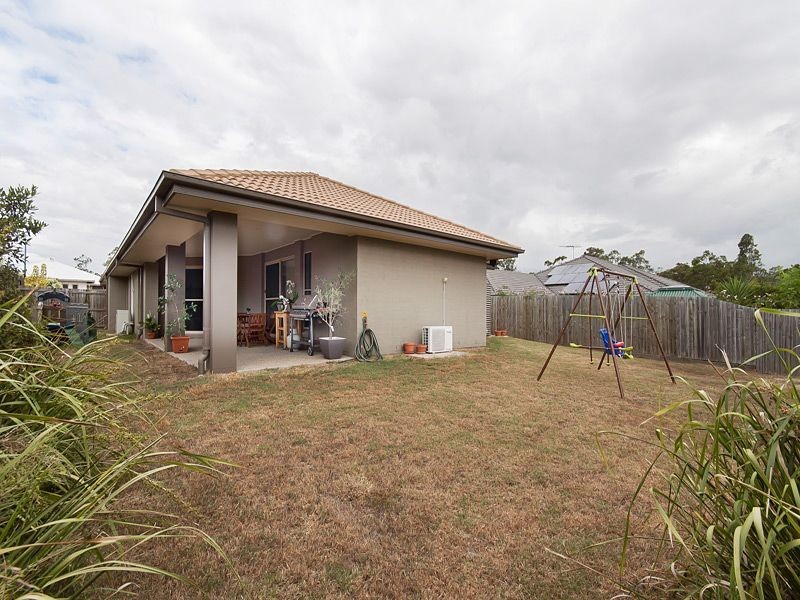 6 Stacey Close, Moggill QLD 4070