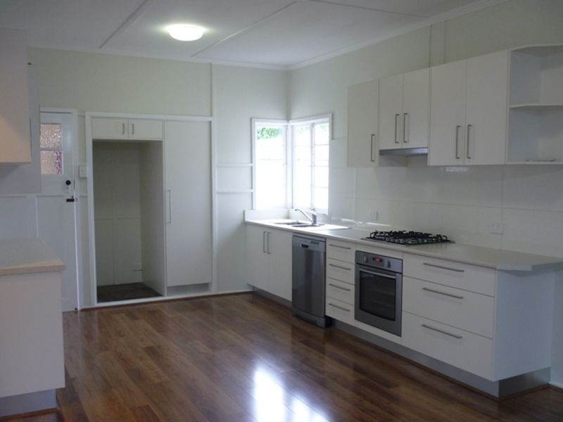 24 Booker Street, Keperra QLD 4054