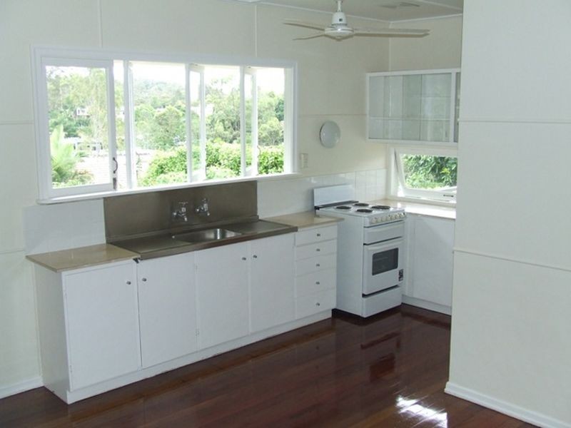 48 Broseley Road, Toowong QLD 4066