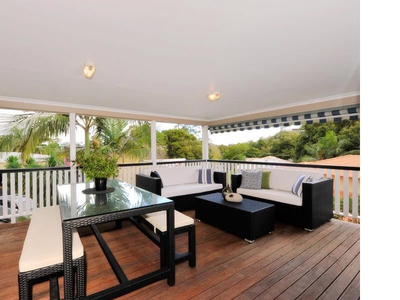 2 Aaron Place, Indooroopilly QLD 4068