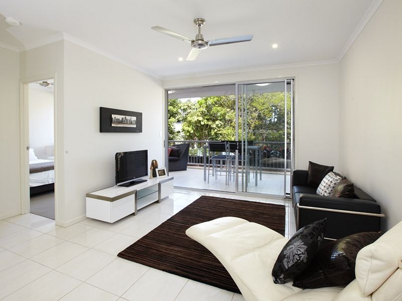 4/119 Macquarie Street, St Lucia QLD 4067