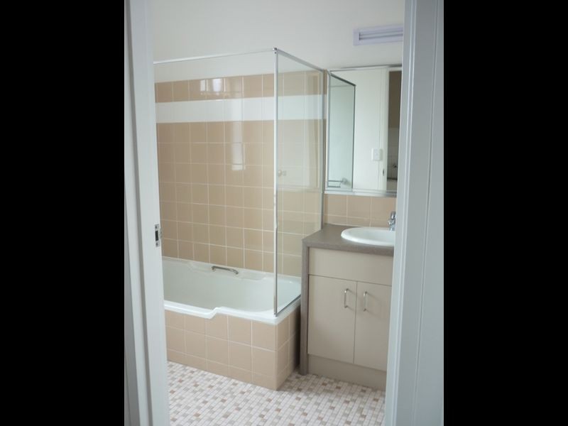 4/57 Brisbane Street, St Lucia QLD 4067