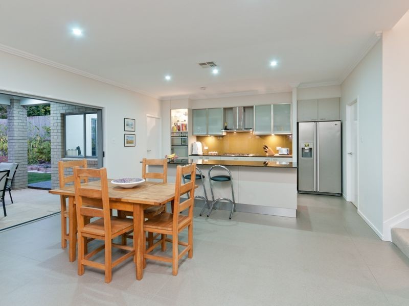 35 Lancewood Place, Moggill QLD 4070