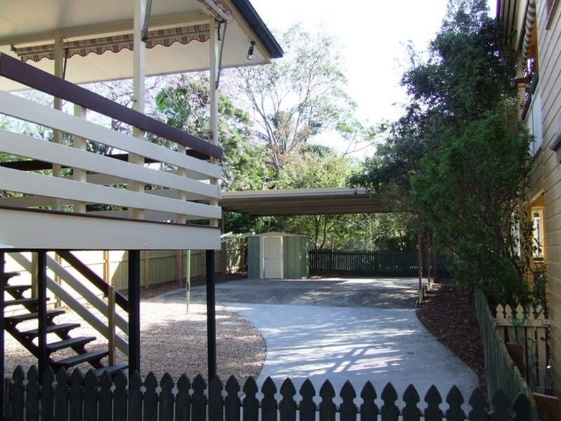 26 Torwood Street, Auchenflower QLD 4066