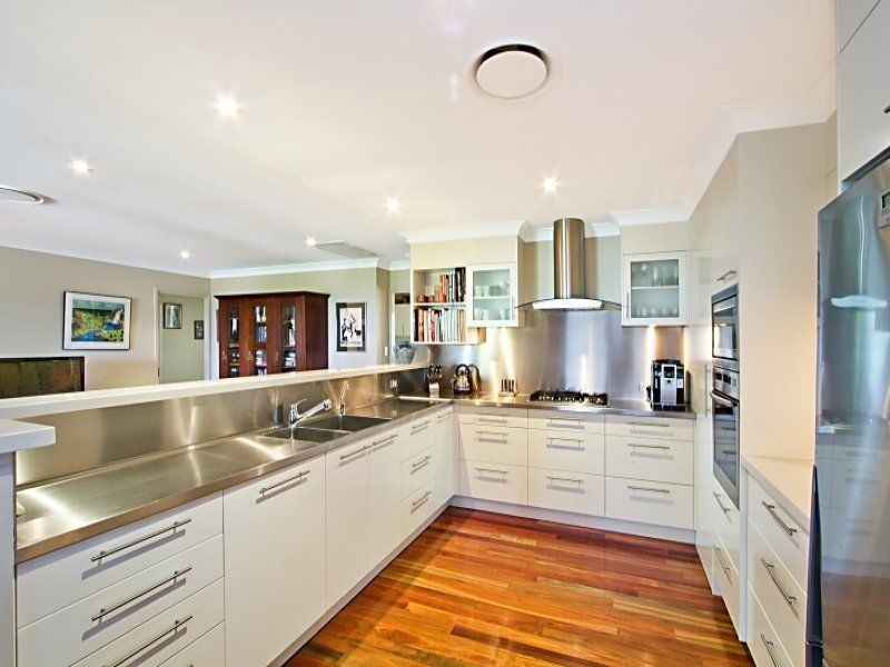 36 Forestwood Place, Moggill QLD 4070