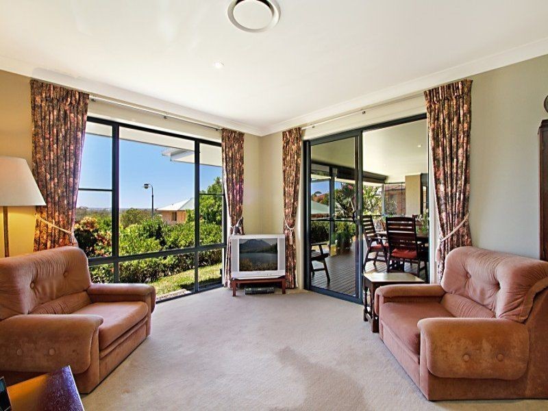 36 Forestwood Place, Moggill QLD 4070