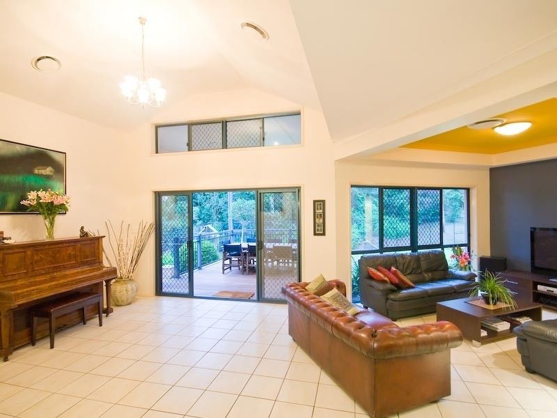 24A Thiesfield Street, Fig Tree Pocket QLD 4069