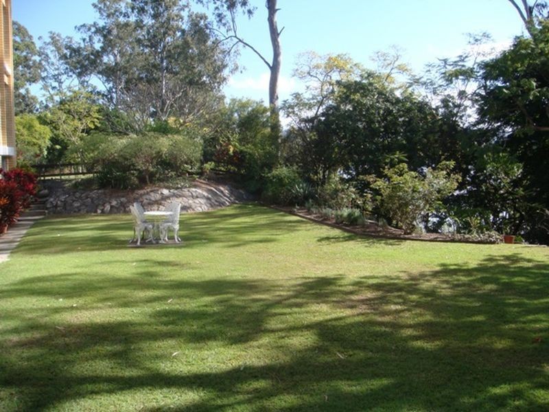 16/26 Laurence Street, St Lucia QLD 4067