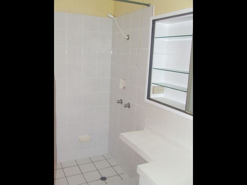 16/26 Laurence Street, St Lucia QLD 4067