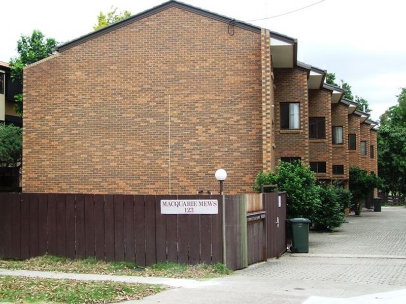5/123 Macquarie Street, St Lucia QLD 4067