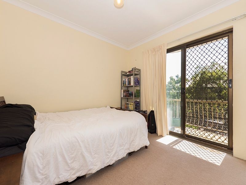 2/15 Earle Lane, Toowong QLD 4066