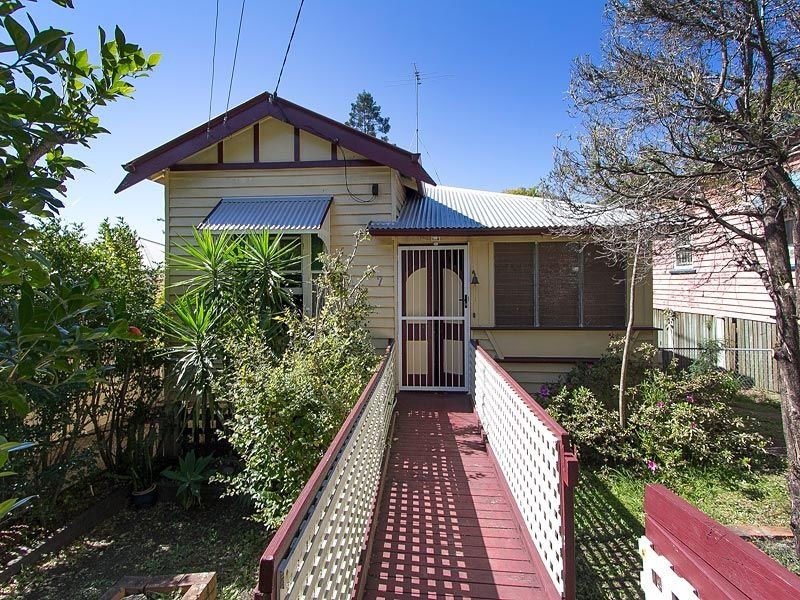7 Rose Terrace, Toowong QLD 4066
