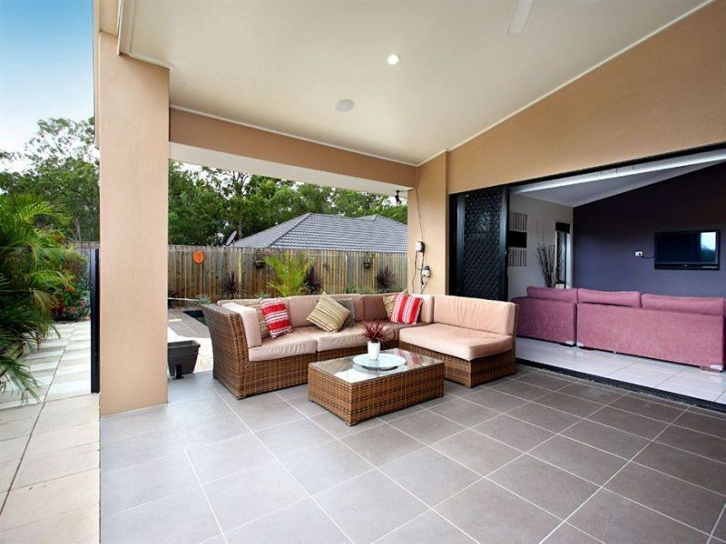 16 Frederick Street, Moggill QLD 4070