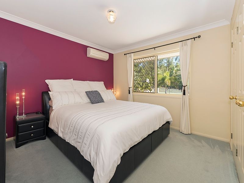95 Westaway Crescent, Bellbowrie QLD 4070