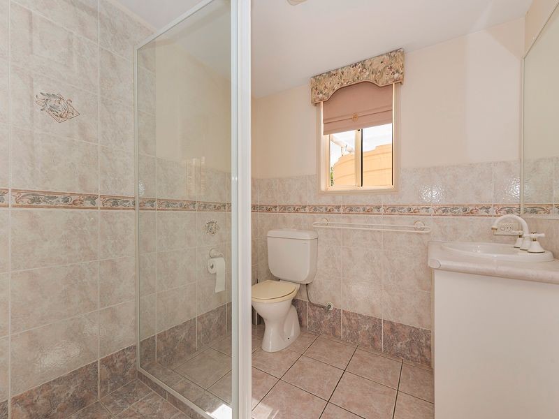 95 Westaway Crescent, Bellbowrie QLD 4070