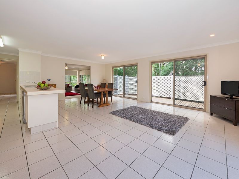 88 Pioneer Crescent, Bellbowrie QLD 4070