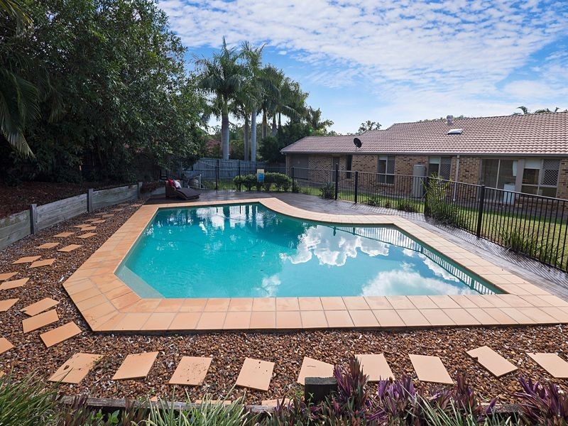 88 Pioneer Crescent, Bellbowrie QLD 4070