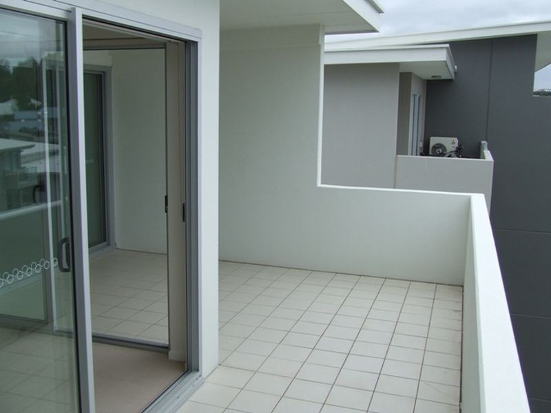 30/24 Allwood Street, Indooroopilly QLD 4068