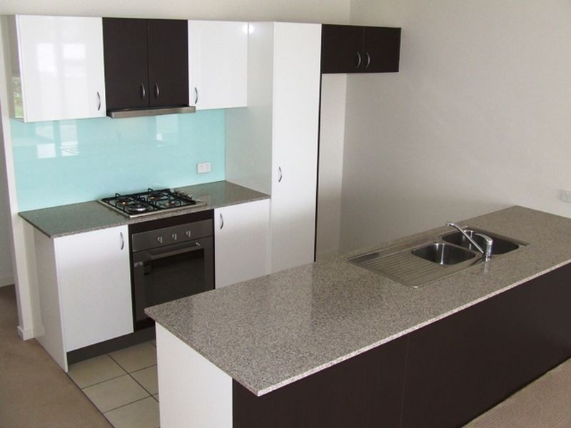 30/24 Allwood Street, Indooroopilly QLD 4068